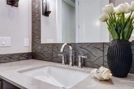 Faucet Installation & Replacement Thumbnail
